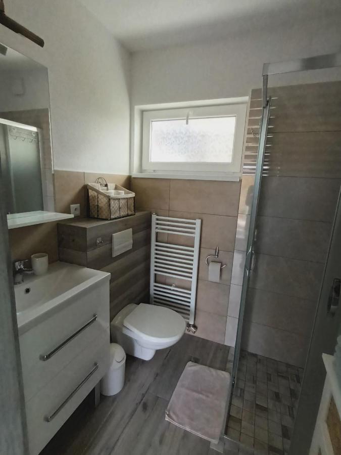 Domcek V Zahrade Villa ลิฟตอฟสกีมิคูลาช ภายนอก รูปภาพ